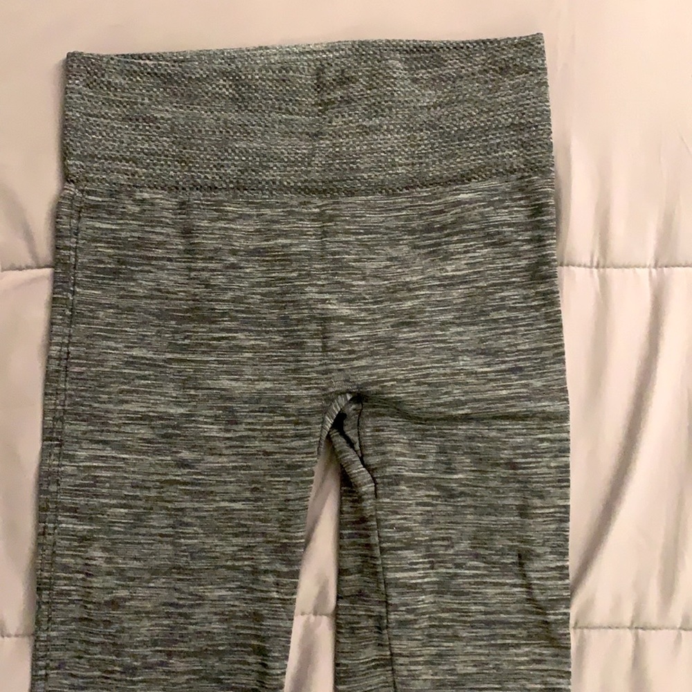 Seamless leggings